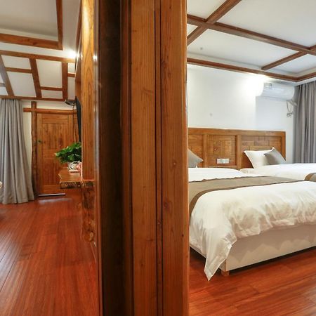Отель Easy House Gaoyun Branch Чжанцзяцзе Экстерьер фото