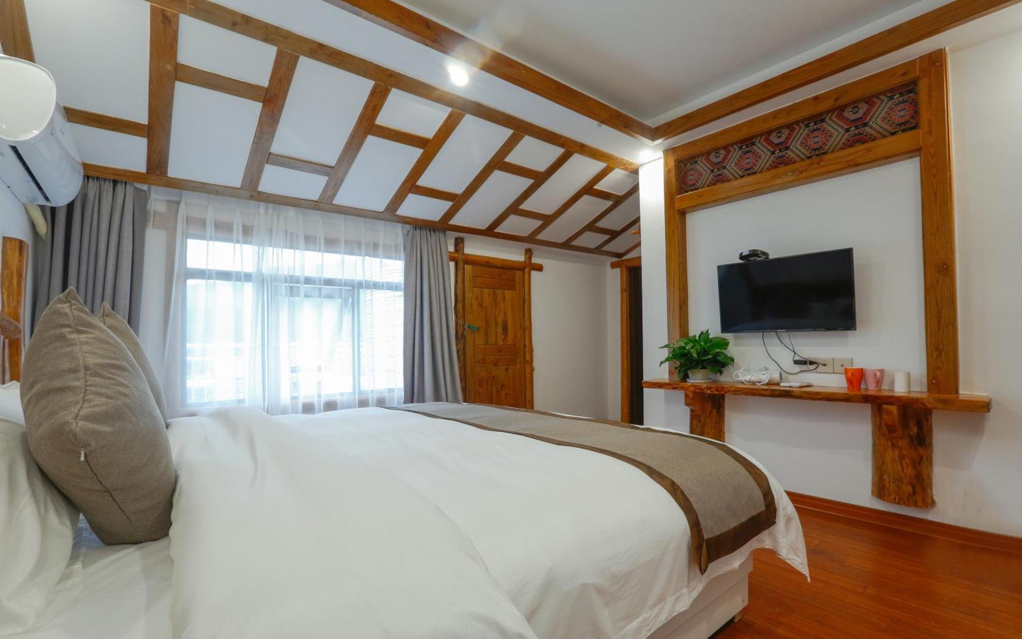 Отель Easy House Gaoyun Branch Чжанцзяцзе Экстерьер фото