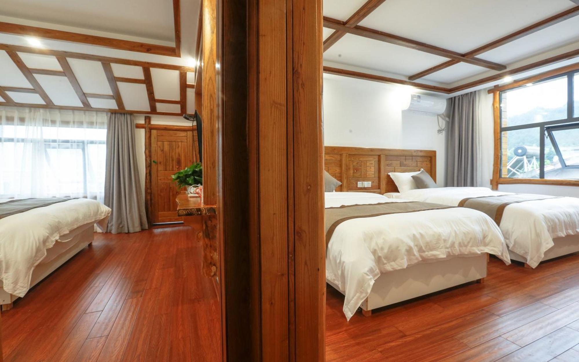 Отель Easy House Gaoyun Branch Чжанцзяцзе Экстерьер фото